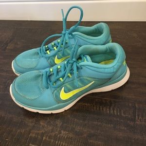 Women's Nike Shoes